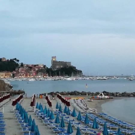 La Casetta بيت للعطل *